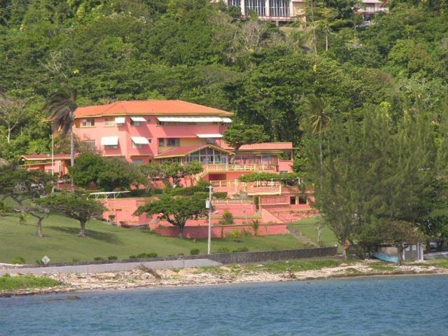 Casa Maria Hotel Port Maria Bagian luar foto