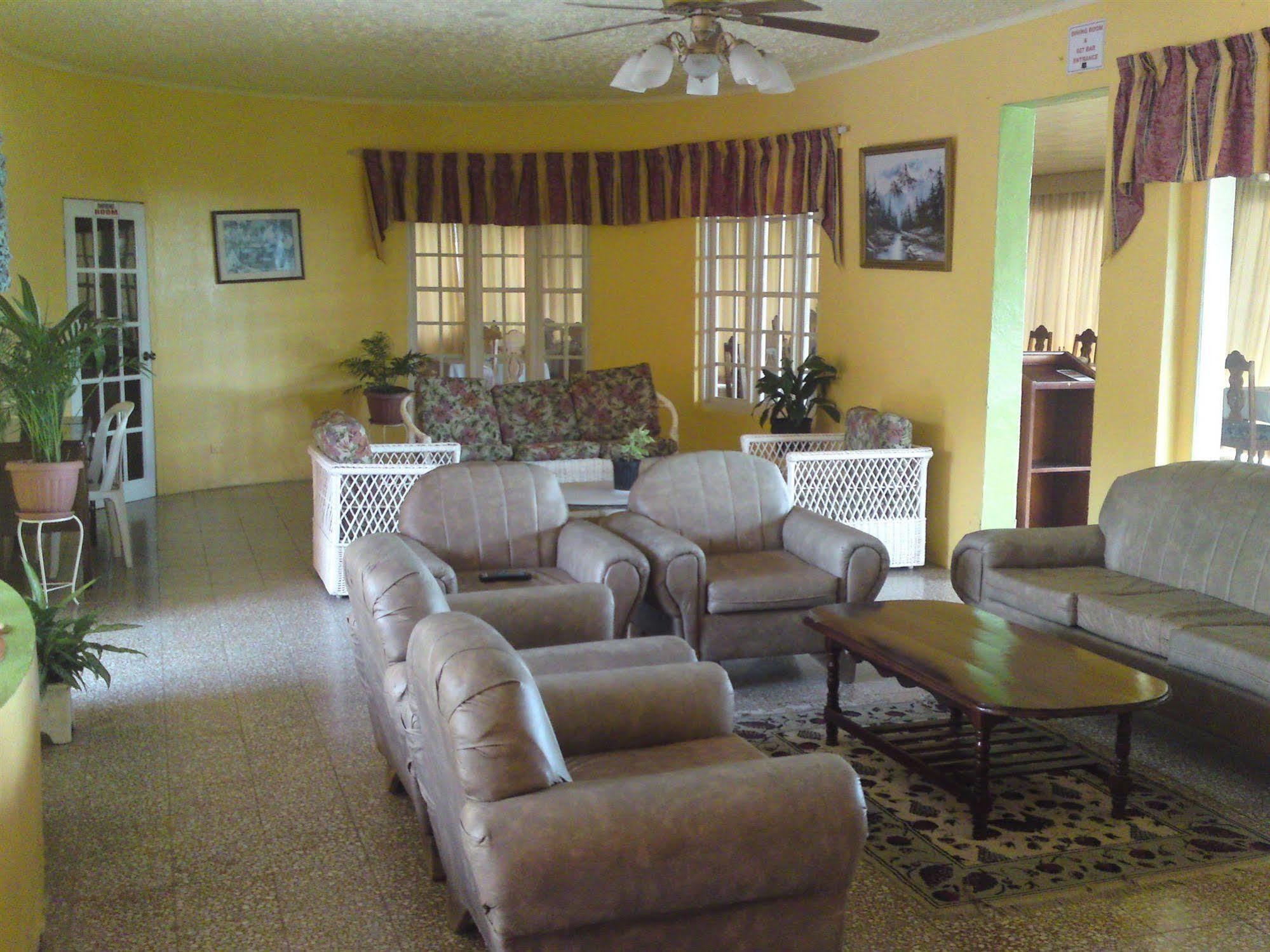 Casa Maria Hotel Port Maria Bagian luar foto