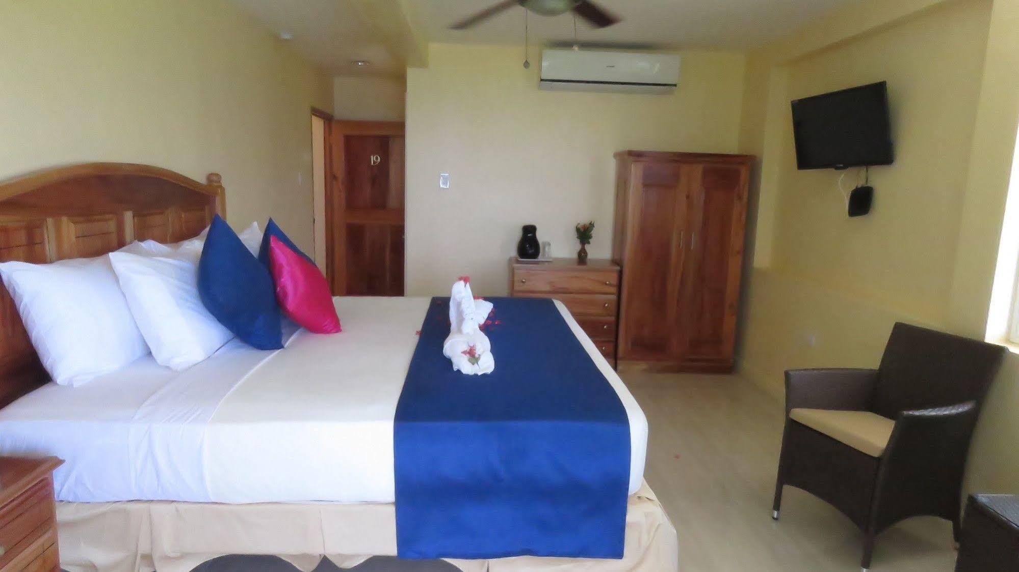 Casa Maria Hotel Port Maria Bagian luar foto